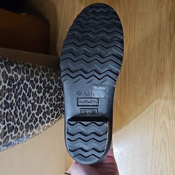 Windriver Rain boots - Picture 3 of 5